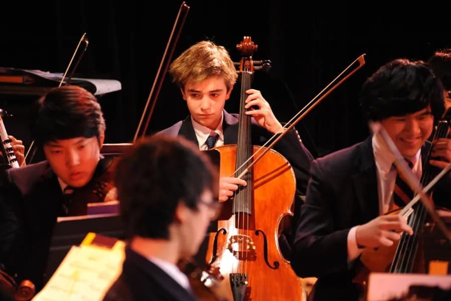 Tomdagi Rooftop Sonata: Grand Emotion konserti