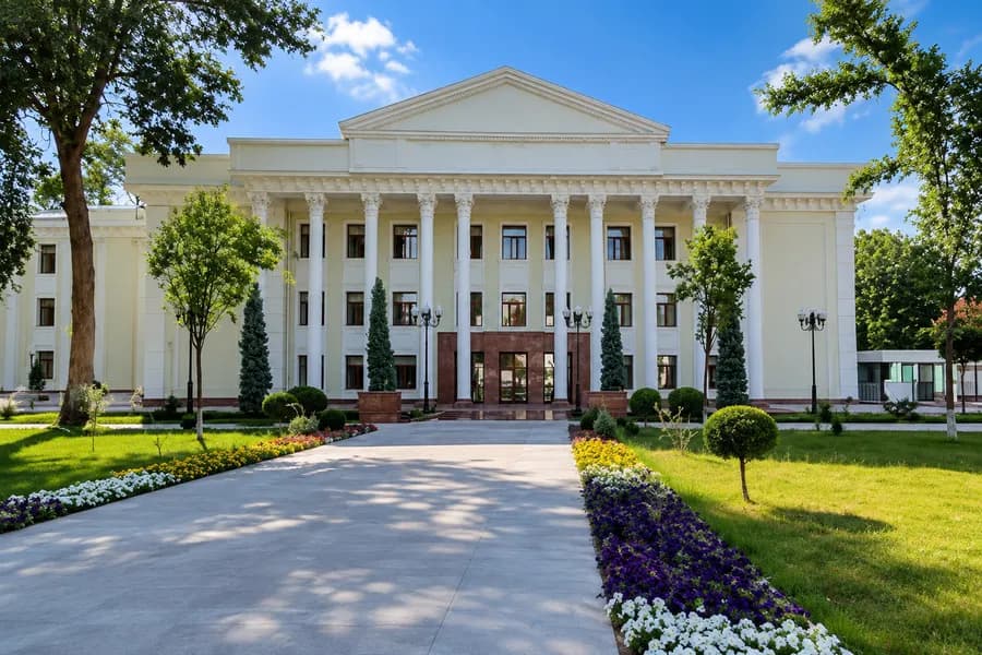 Выставка в филиале МГИМО